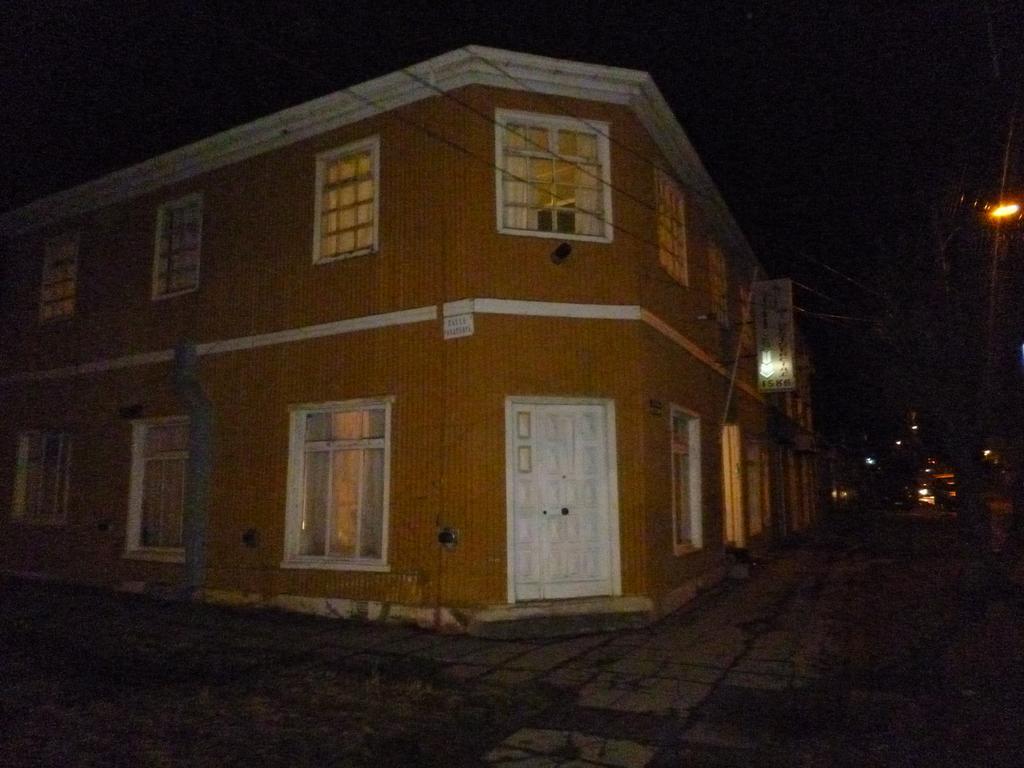 Mi Residencial Guest House Пунта Аренас Екстериор снимка